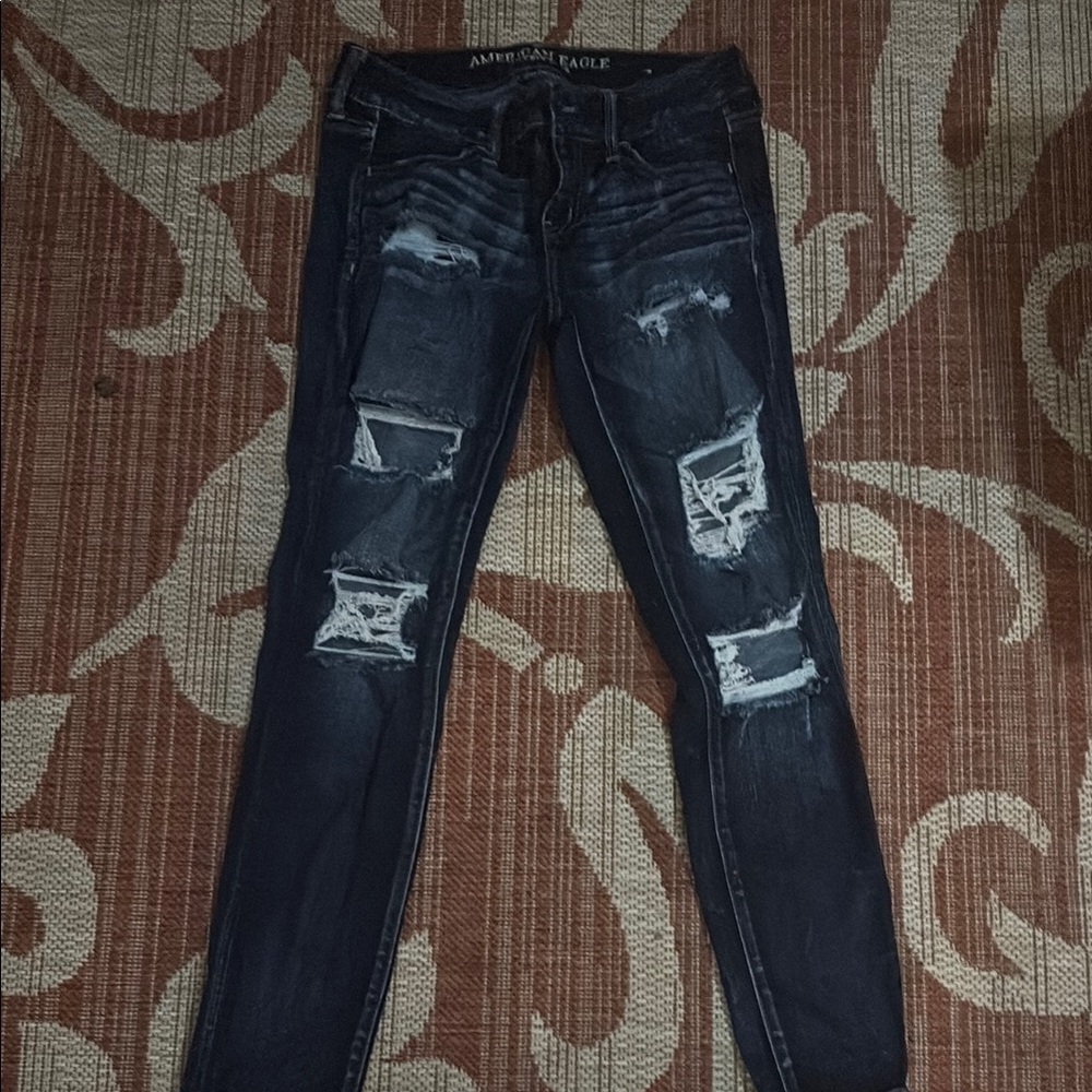 American Eagle Outfitters Women's Black Distressed Jeans